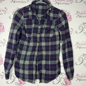 I 🩷 Ronson button up plaid shirt collared purple blue green white stripes